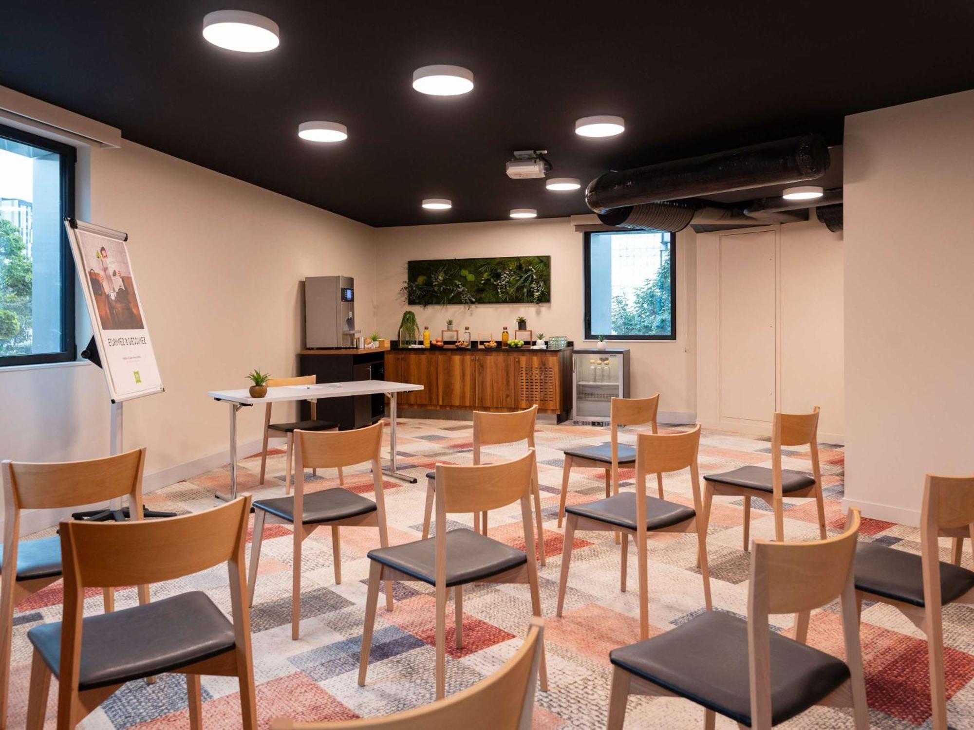 Hotel Ibis Styles Paris Meteor Avenue D'Italie Esterno foto