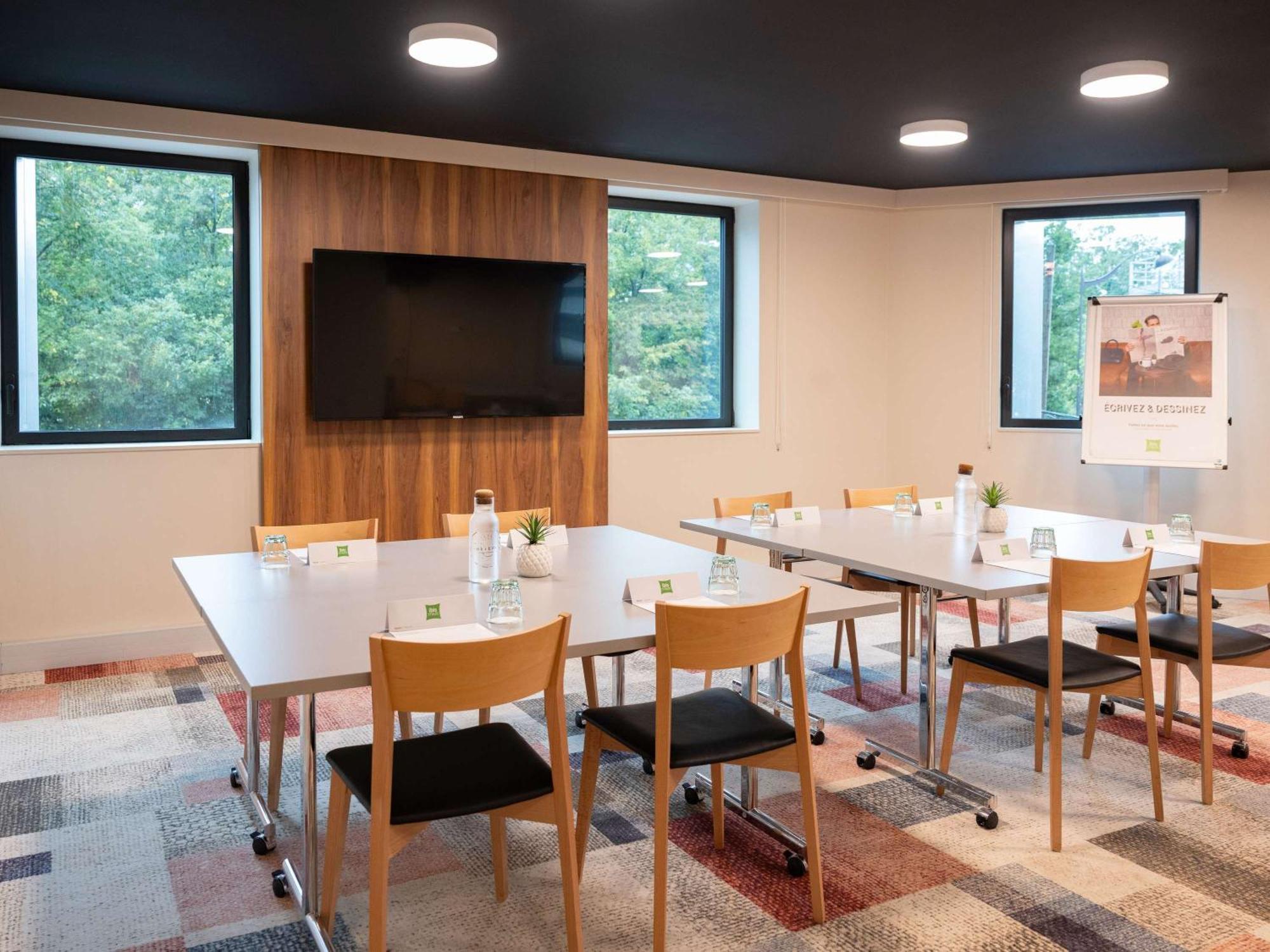 Hotel Ibis Styles Paris Meteor Avenue D'Italie Esterno foto