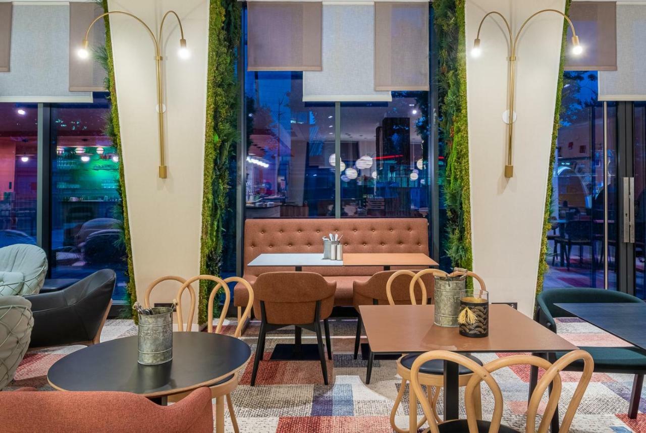 Hotel Ibis Styles Paris Meteor Avenue D'Italie Esterno foto