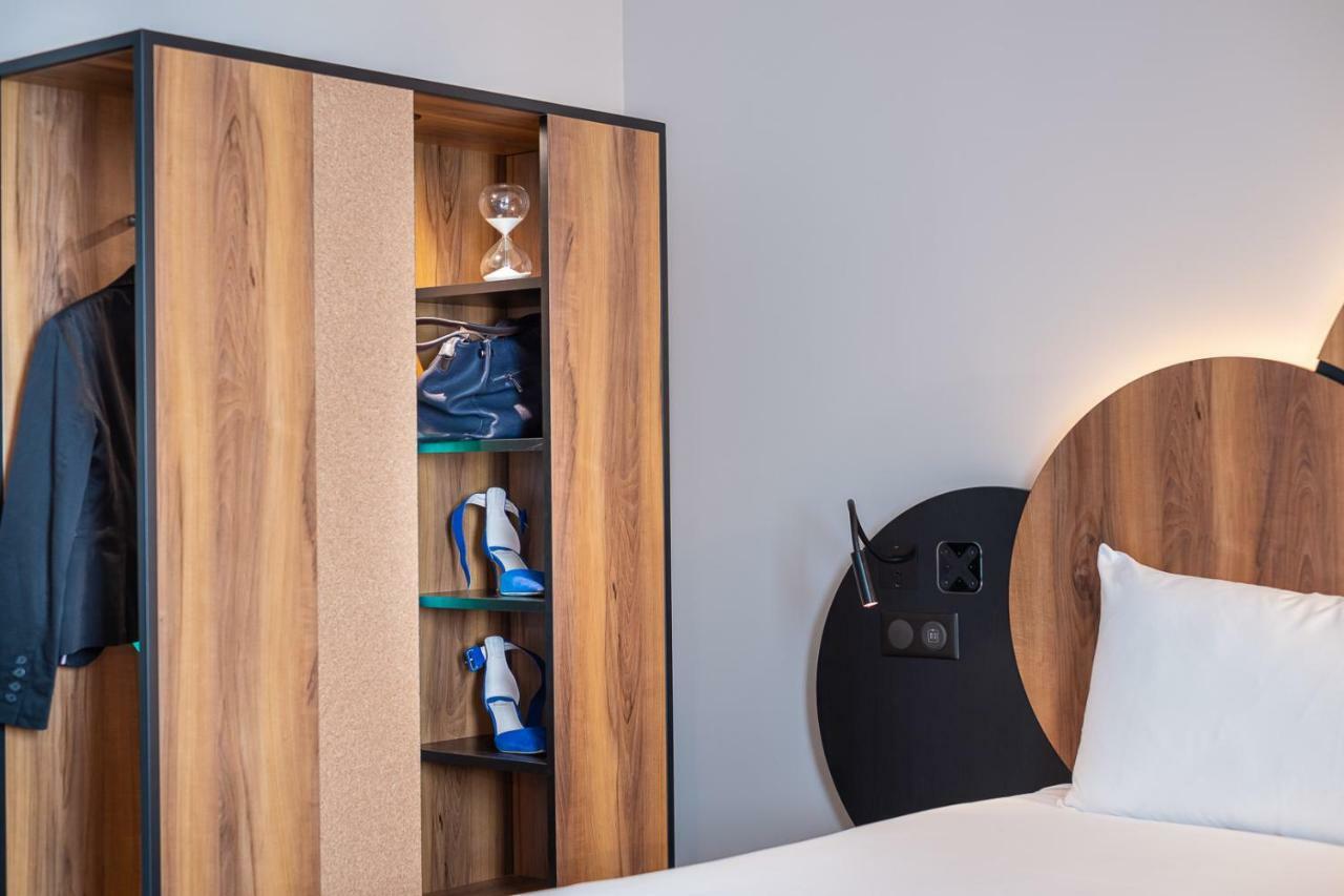 Hotel Ibis Styles Paris Meteor Avenue D'Italie Esterno foto